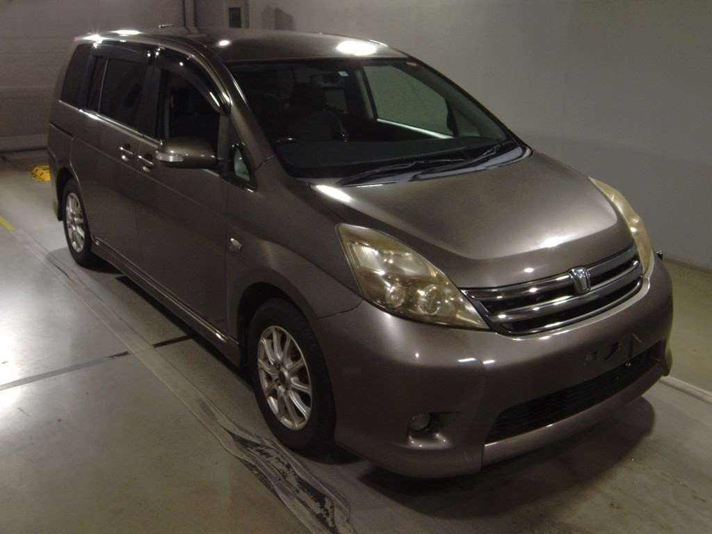 2007 Toyota Isis ANM10W[2]