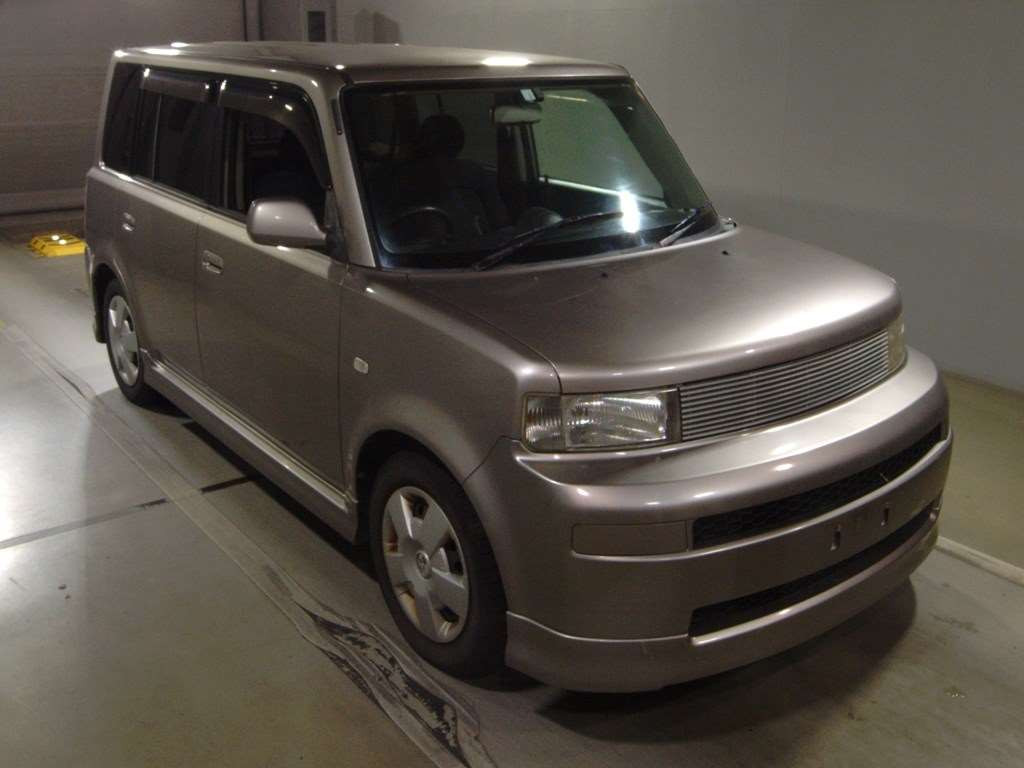 2004 Toyota bB NCP35[2]