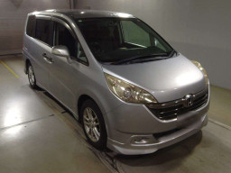 2006 Honda Step WGN