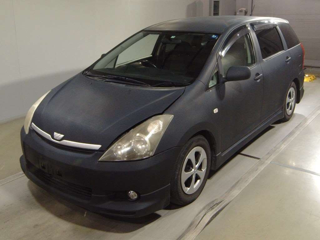 2005 Toyota Wish ZNE10G[0]