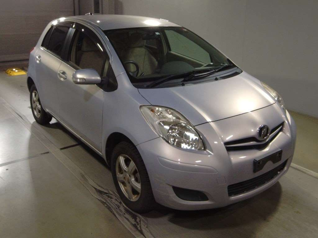 2008 Toyota Vitz NCP95[2]