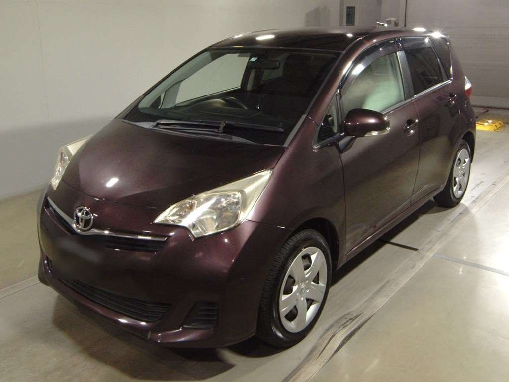 2011 Toyota Ractis NSP120[0]