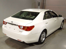 2010 Toyota Mark X