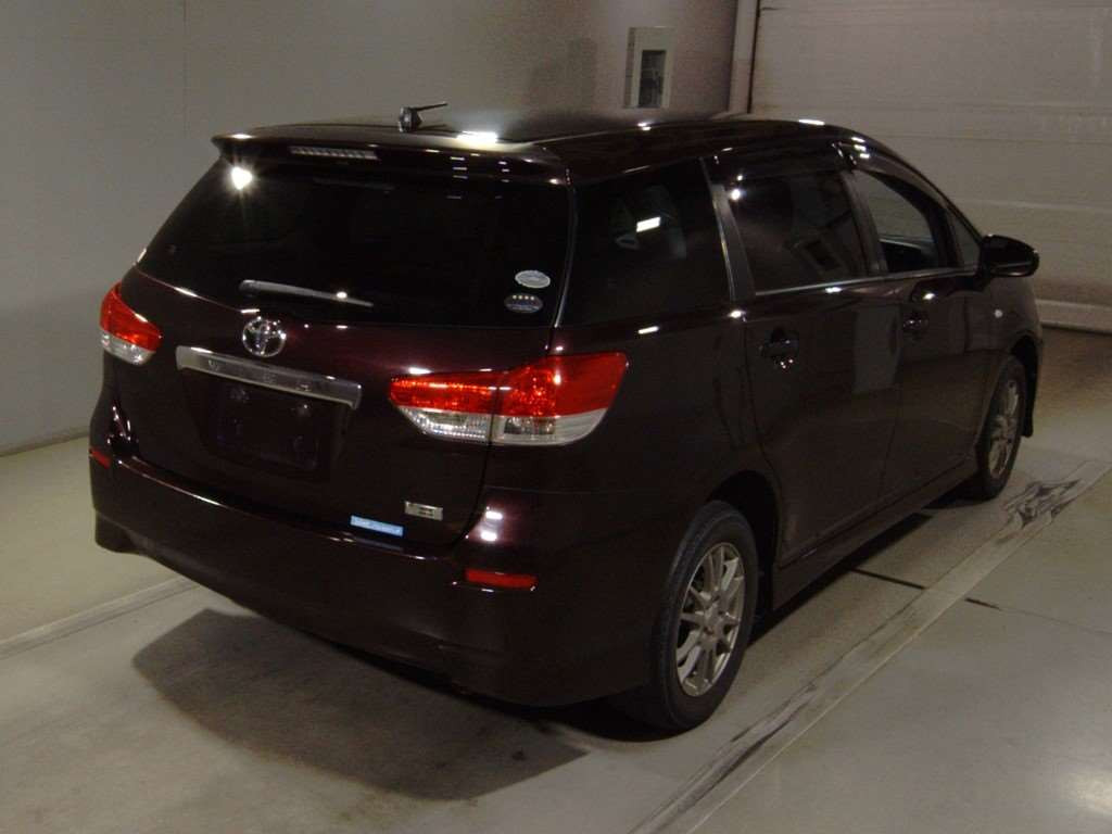 2010 Toyota Wish ZGE25G[1]