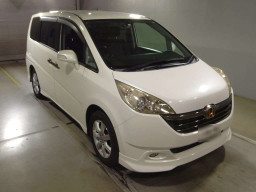 2006 Honda Step WGN