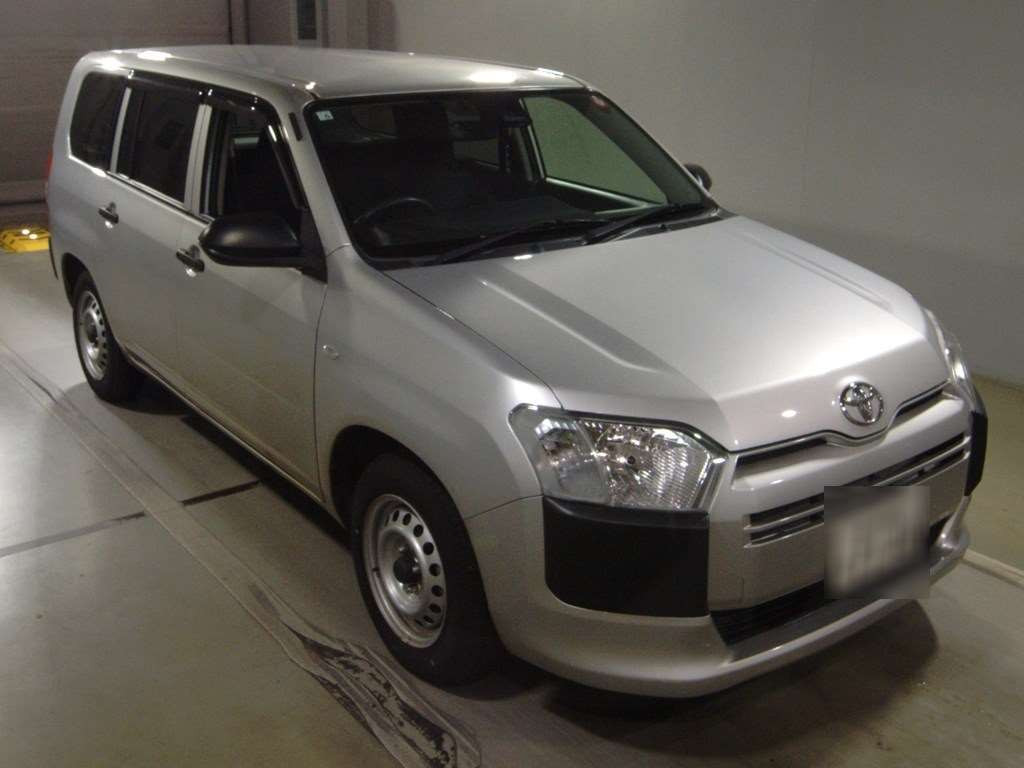 2022 Toyota Probox NSP160V[2]