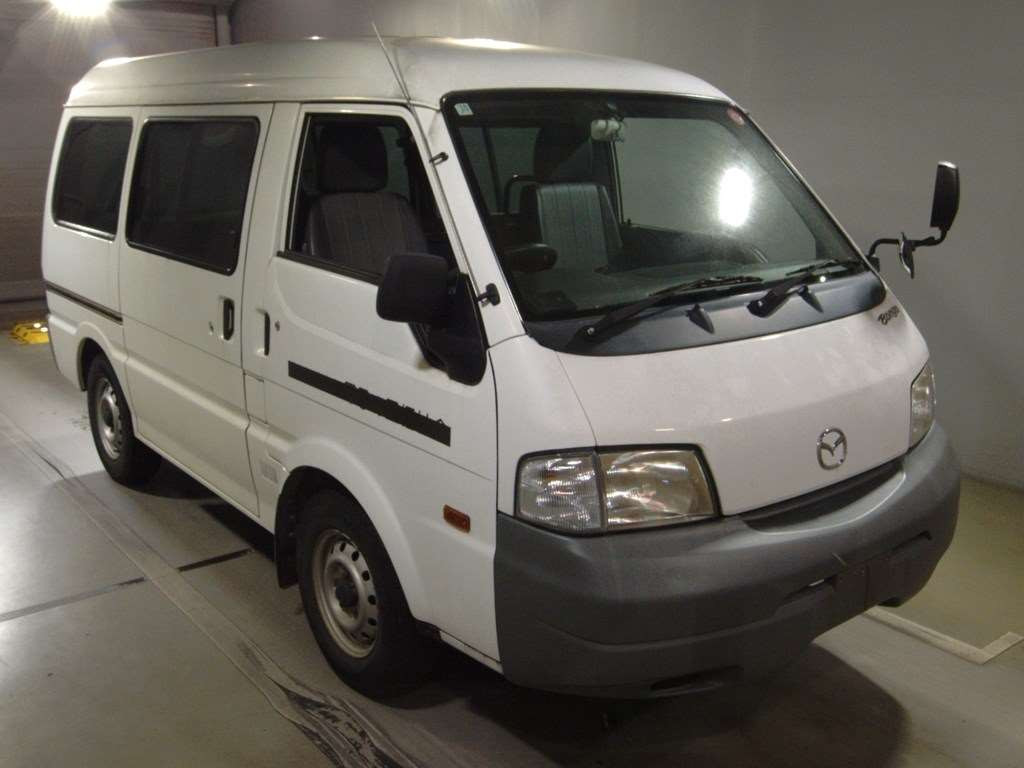 2014 Mazda Bongo Van SKP2M[2]