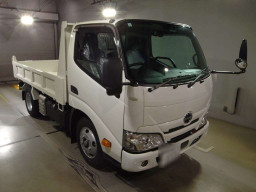 2024 Hino DUTRO