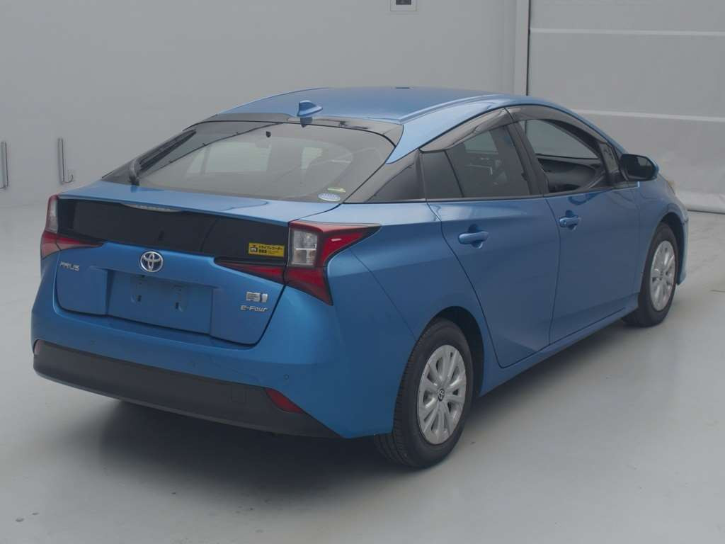 2020 Toyota Prius ZVW55[1]