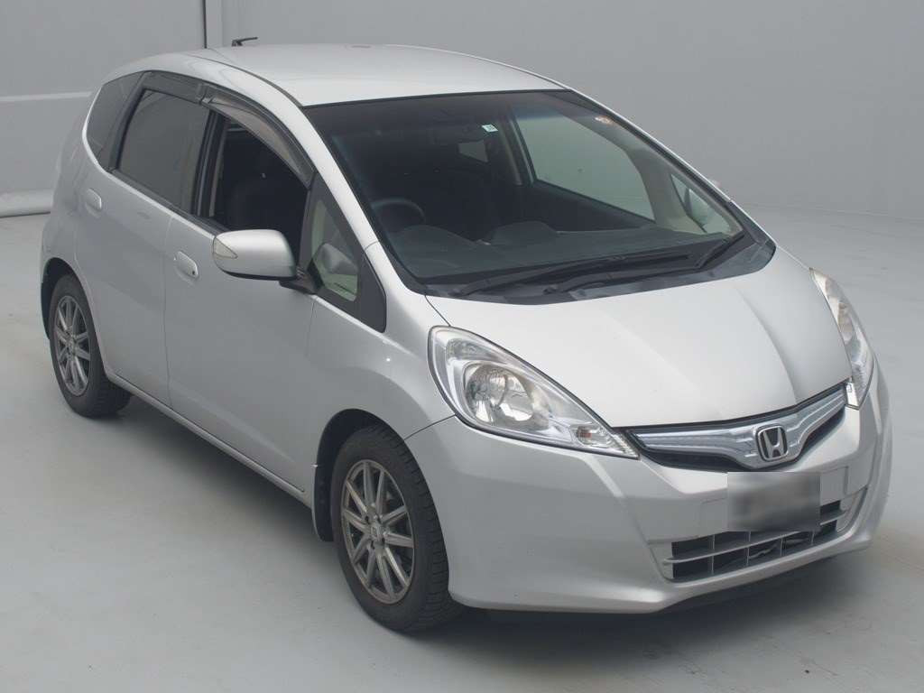 2015 Toyota Voxy ZRR85W[2]