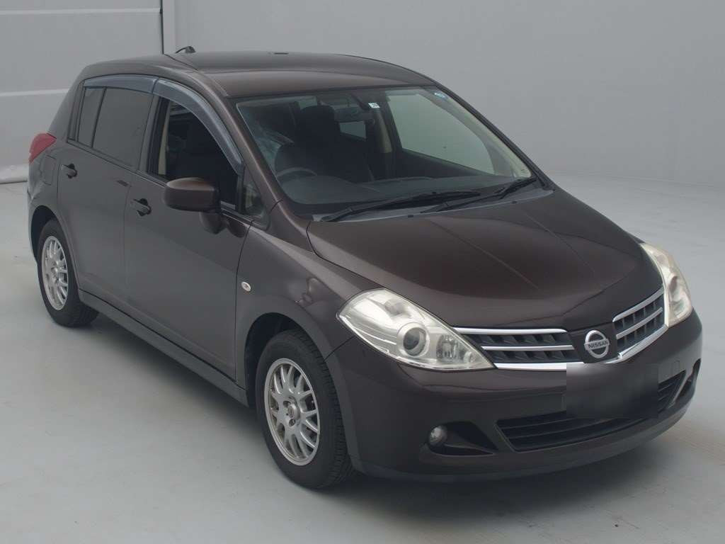 2011 Nissan Tiida NC11[2]