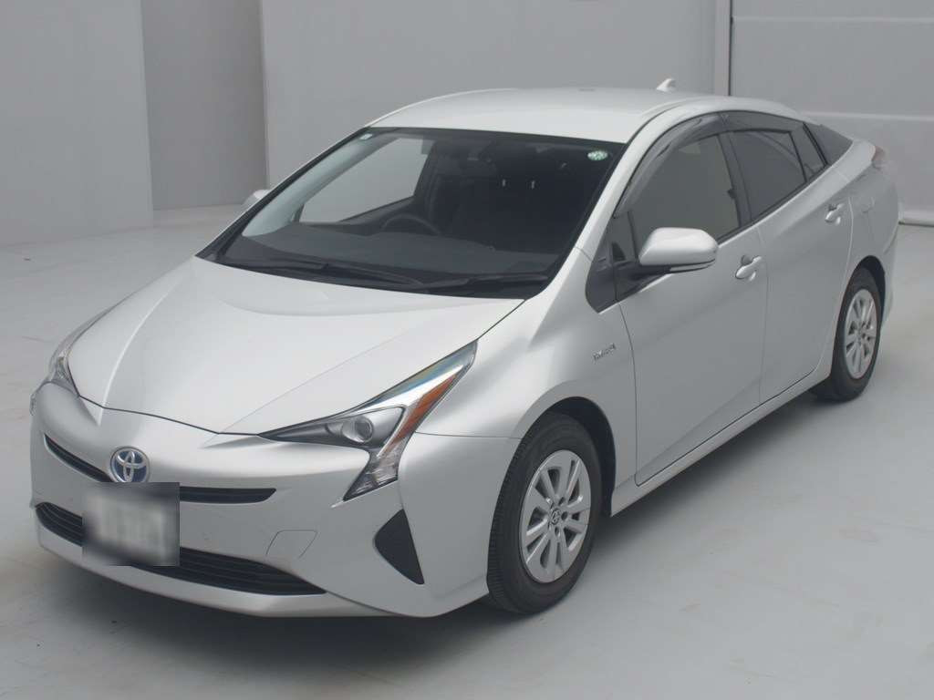 2017 Toyota Prius ZVW51[0]