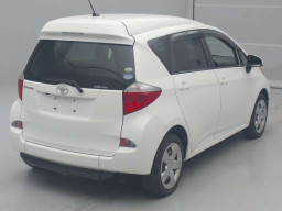 2011 Toyota Ractis