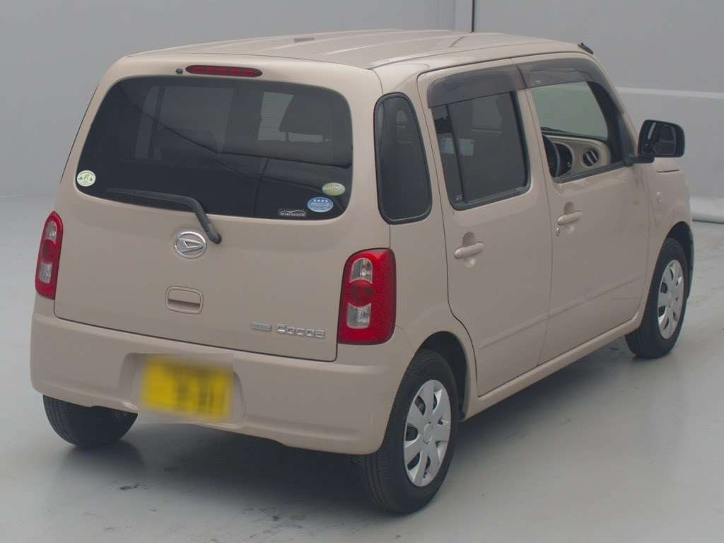 2010 Daihatsu Mira Cocoa L675S[1]