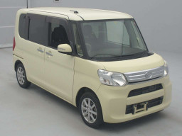 2013 Daihatsu Tanto