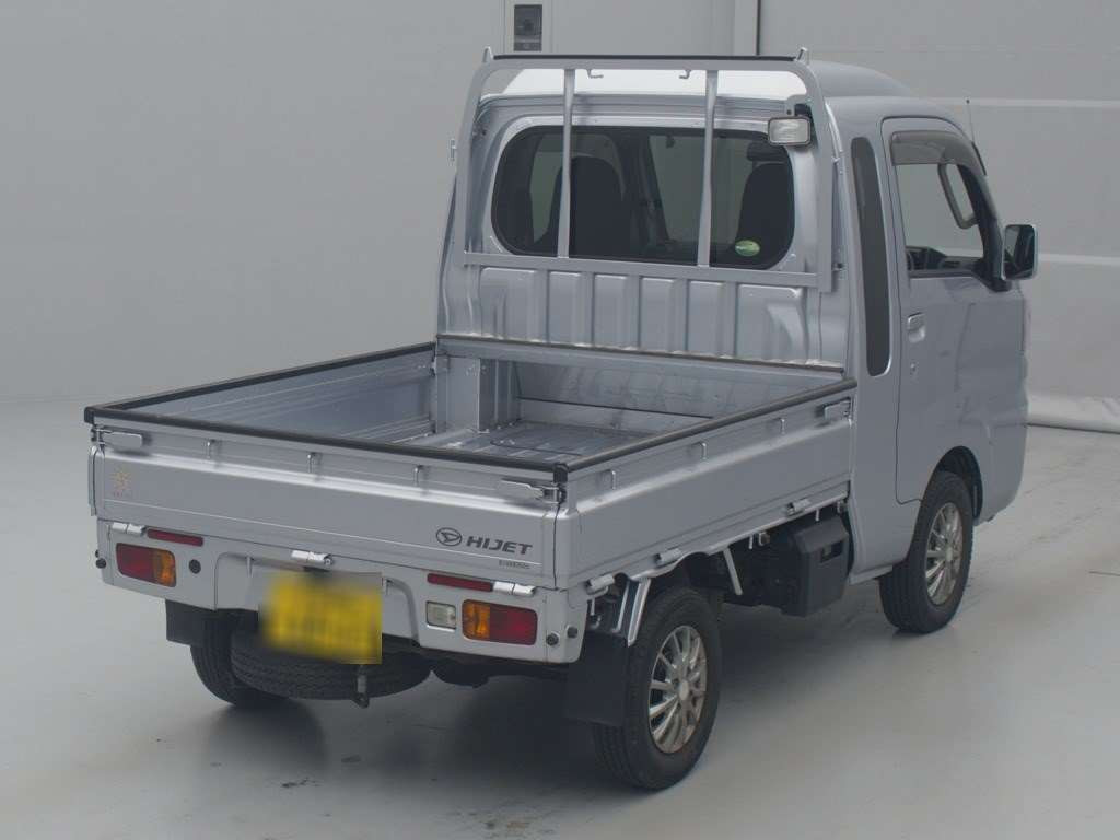 2020 Daihatsu Hijet Truck S510P[1]