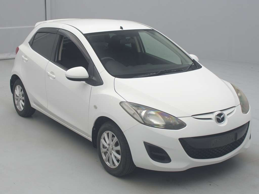 2014 Mazda Demio DE3FS[2]