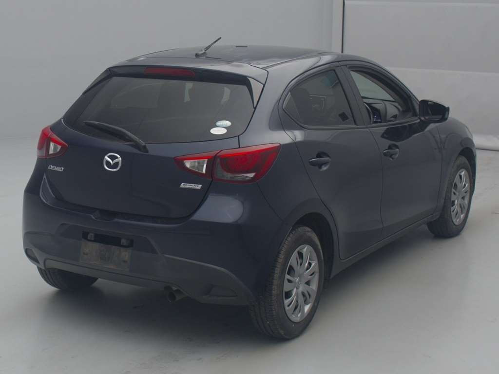 2016 Mazda Demio DJ3FS[1]