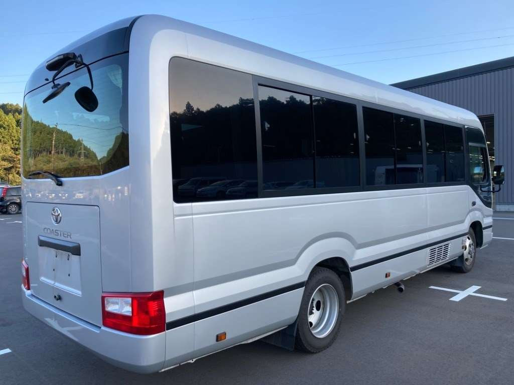 2018 Toyota Coaster XZB70[1]