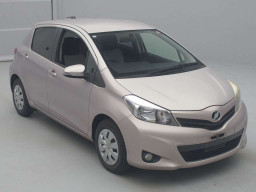 2011 Toyota Vitz