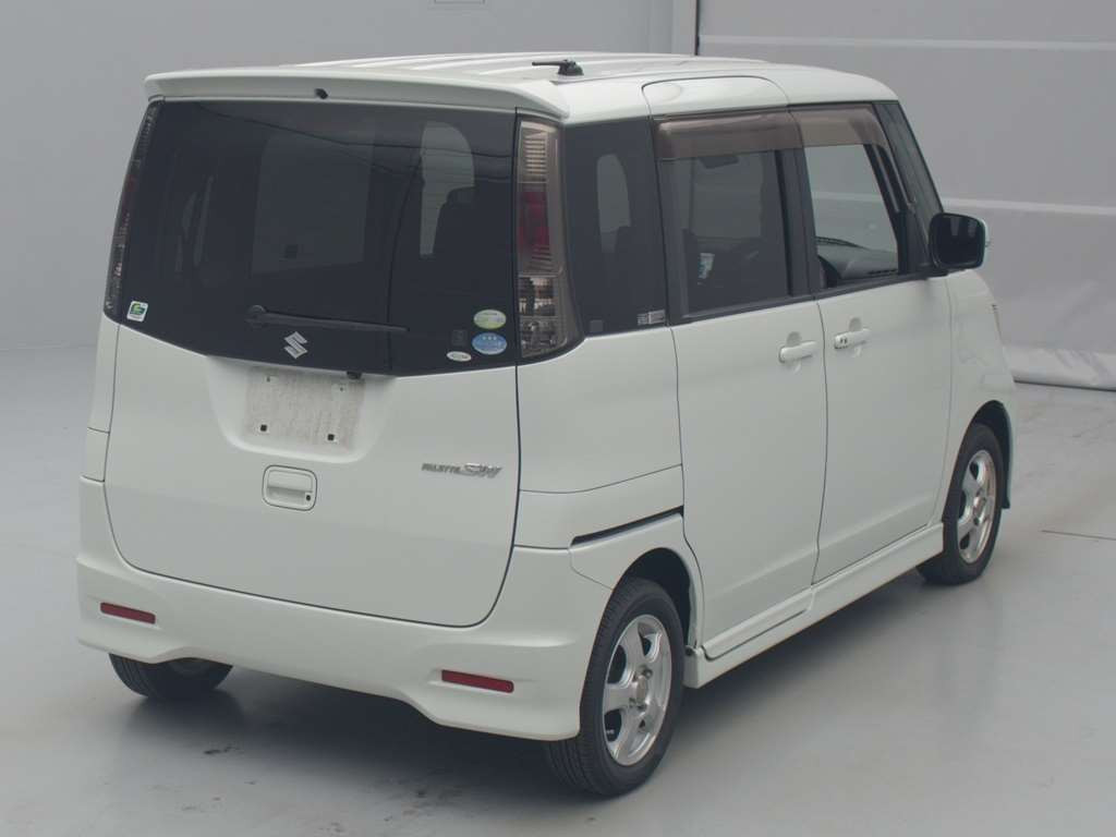 2010 Suzuki Palette SW MK21S[1]