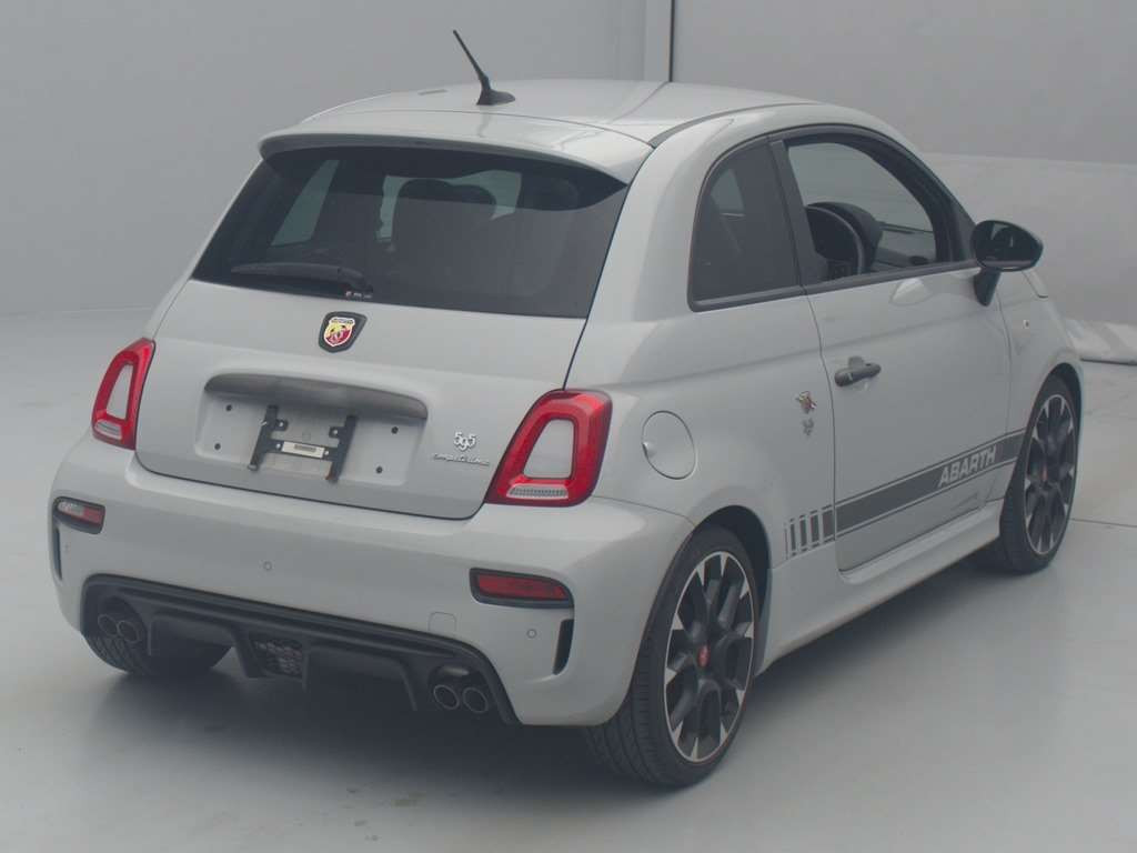 2019 Abarth Abarth 595 31214T[1]