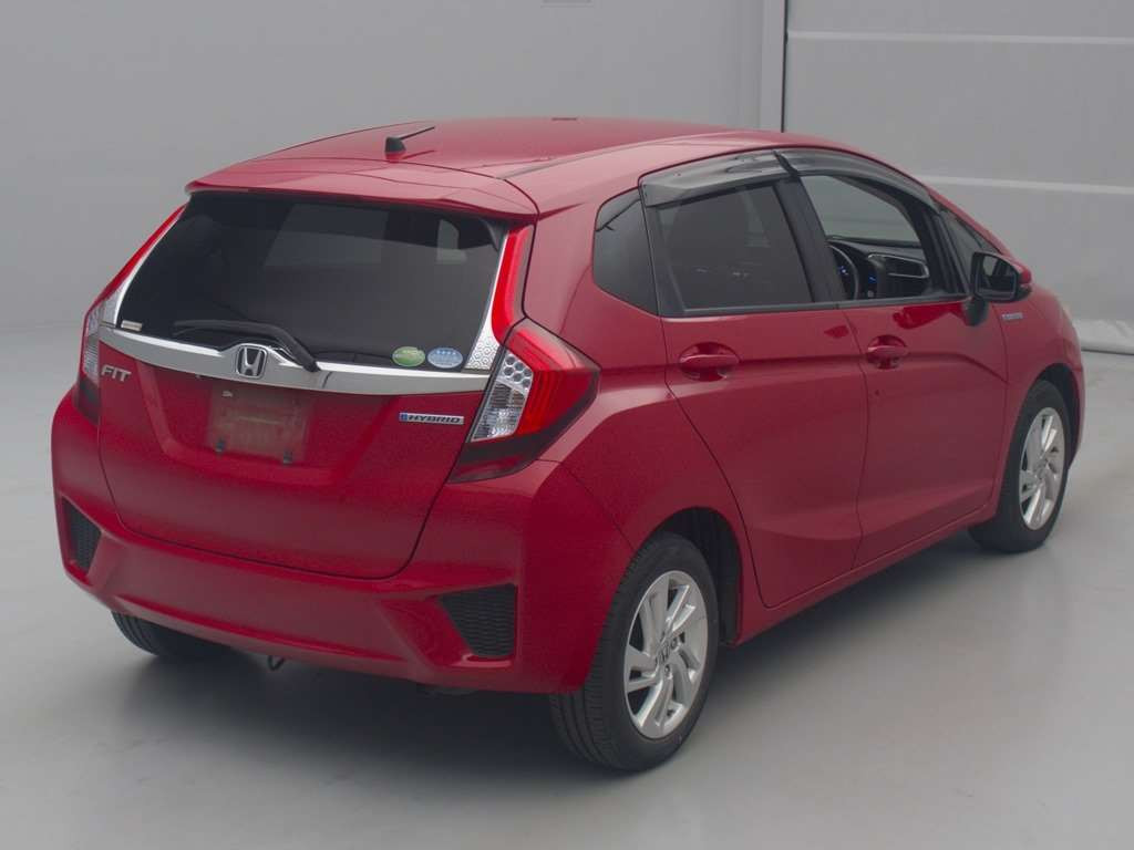 2014 Honda Fit Hybrid GP5[1]