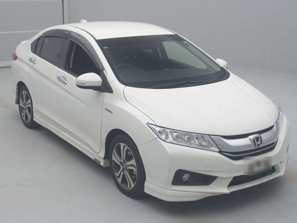 2015 Honda Grace GM4[2]