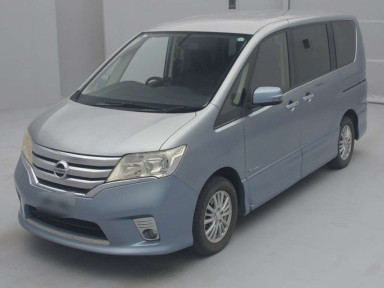 2013 Nissan Serena