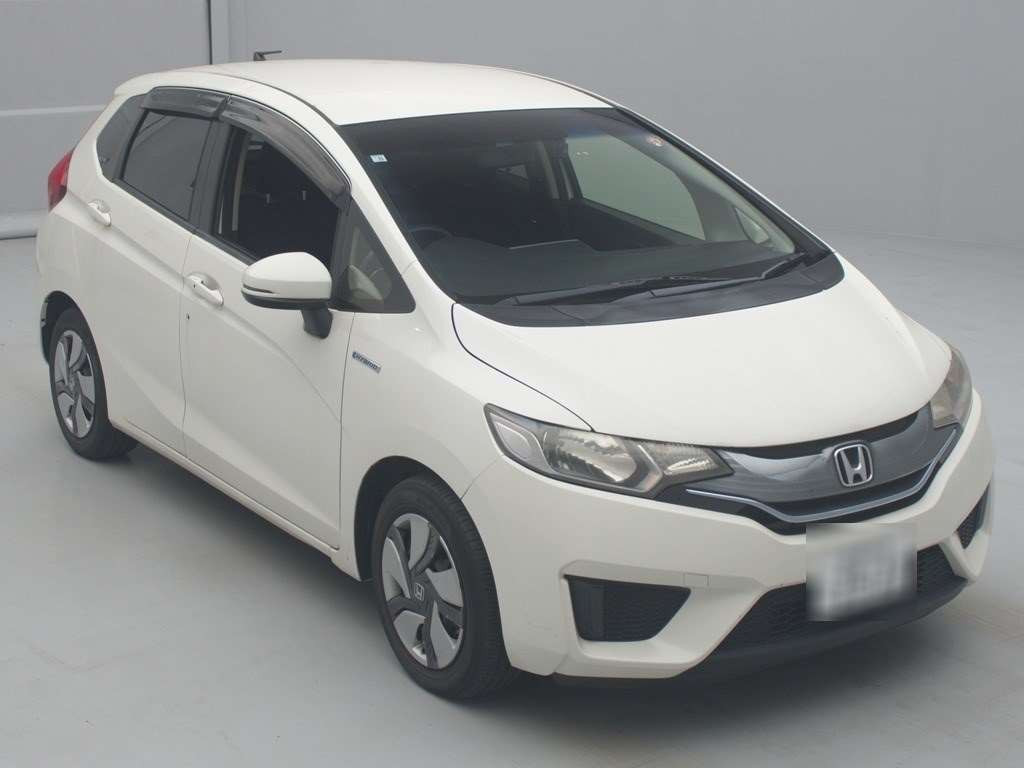 2014 Honda Fit Hybrid GP5[2]