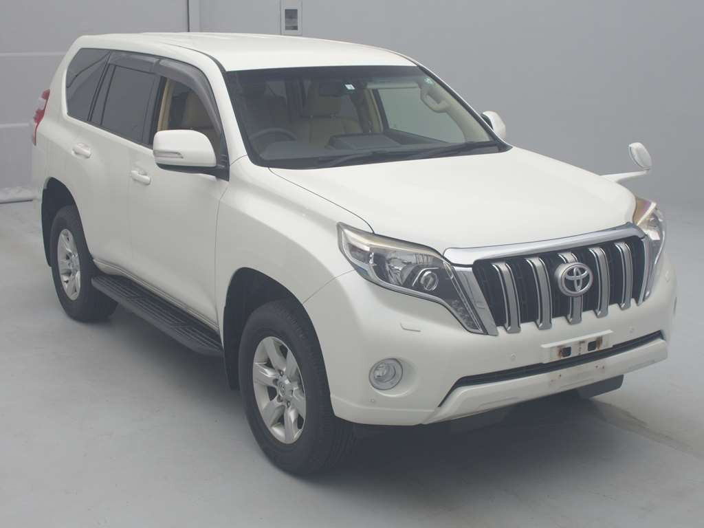 2014 Toyota Land Cruiser Prado TRJ150W[2]