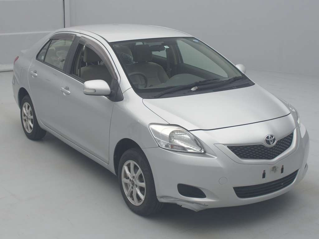 2011 Toyota Belta NCP96[2]