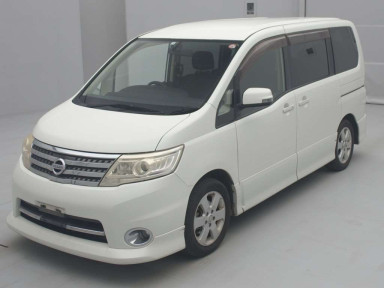 2010 Nissan Serena