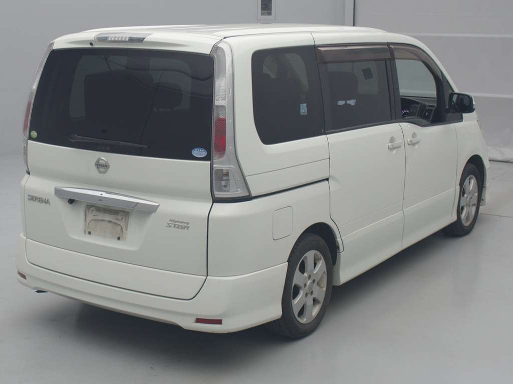 2010 Nissan Serena CC25[1]