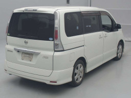 2010 Nissan Serena