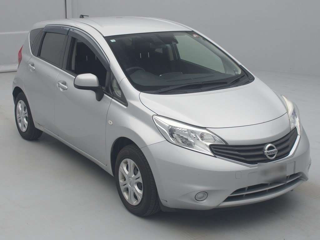 2014 Nissan Note E12[2]