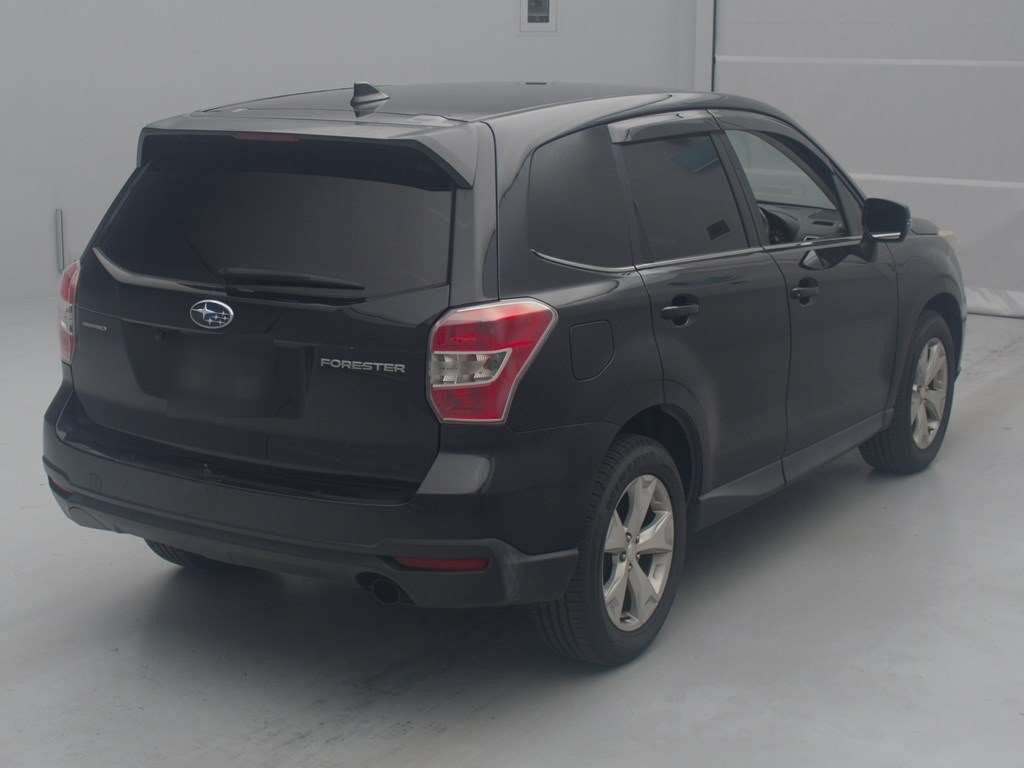 2015 Subaru Forester SJ5[1]