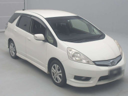 2013 Honda Fit Shuttle Hybrid