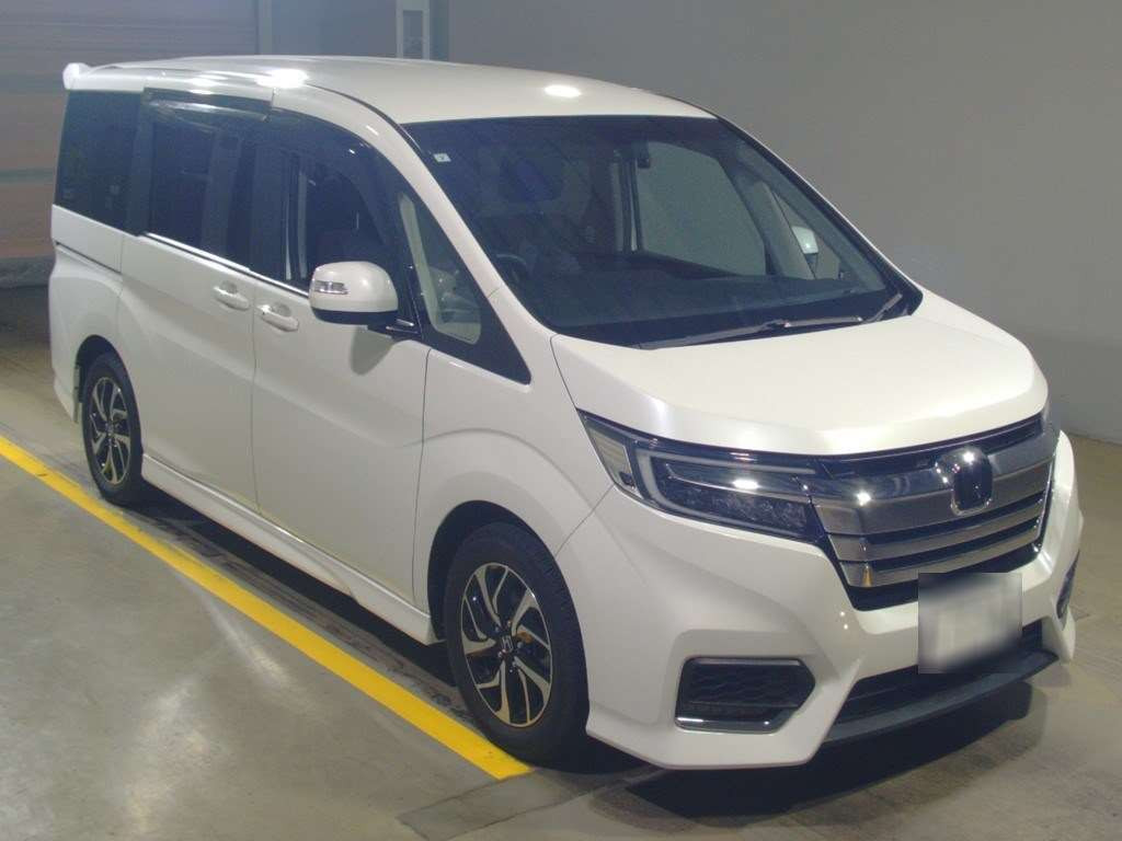 2019 Honda Step WGN Spada RP3[2]