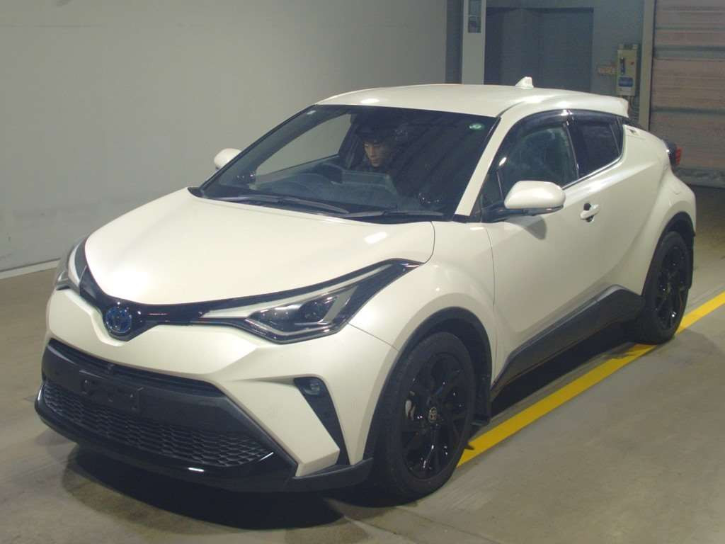 2020 Toyota C-HR ZYX11[0]