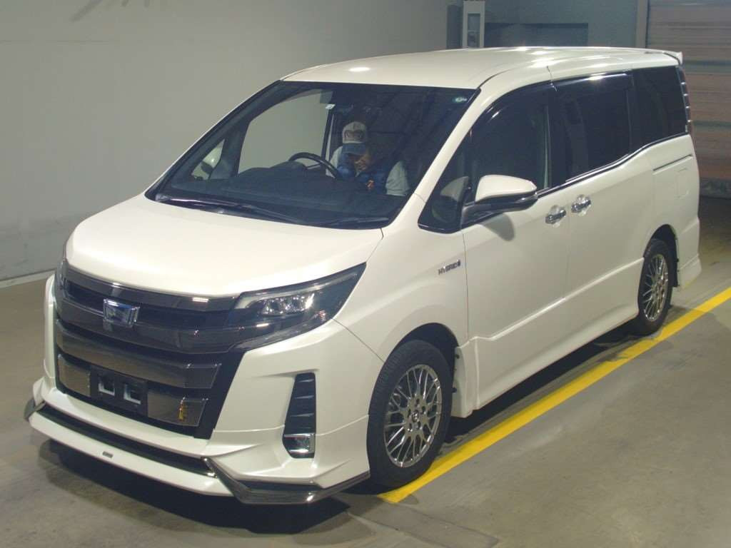 2018 Toyota Noah ZWR80W[0]