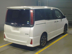 2019 Toyota Noah