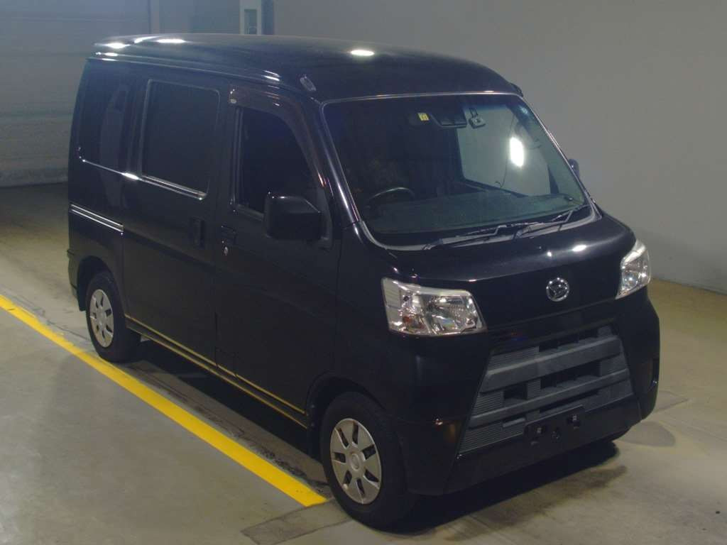 2018 Daihatsu Hijet Cargo S321V[2]