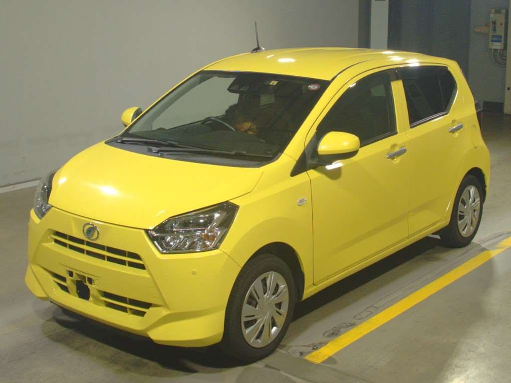 2017 Daihatsu Mira es LA350S[0]