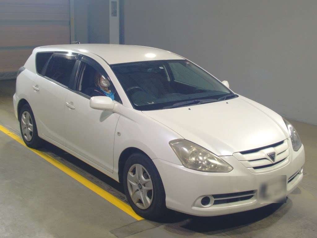 2005 Toyota Caldina ZZT241W[2]