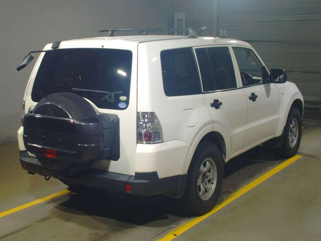 2007 Mitsubishi Pajero V93W[1]