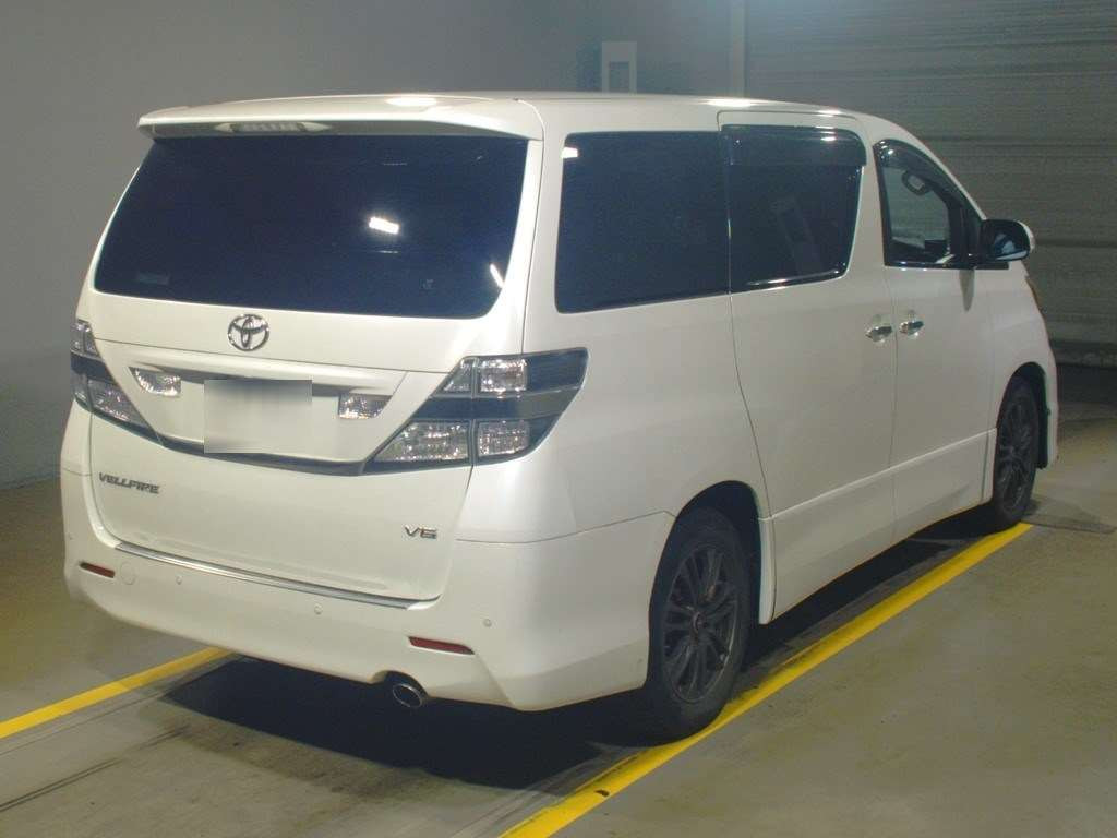 2009 Toyota Vellfire GGH25W[1]