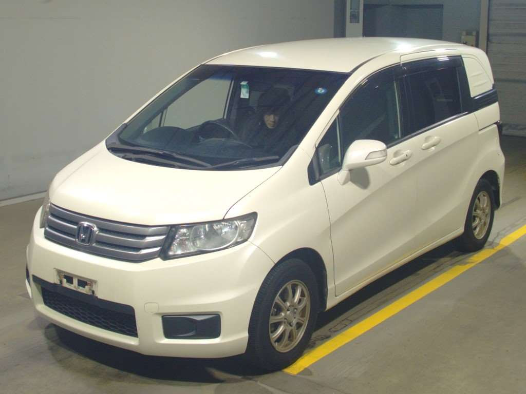 2011 Honda Freed Spike GB3[0]