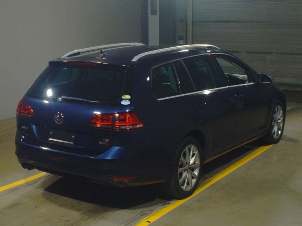 2014 Volkswagen Golf Variant AUCHP[1]