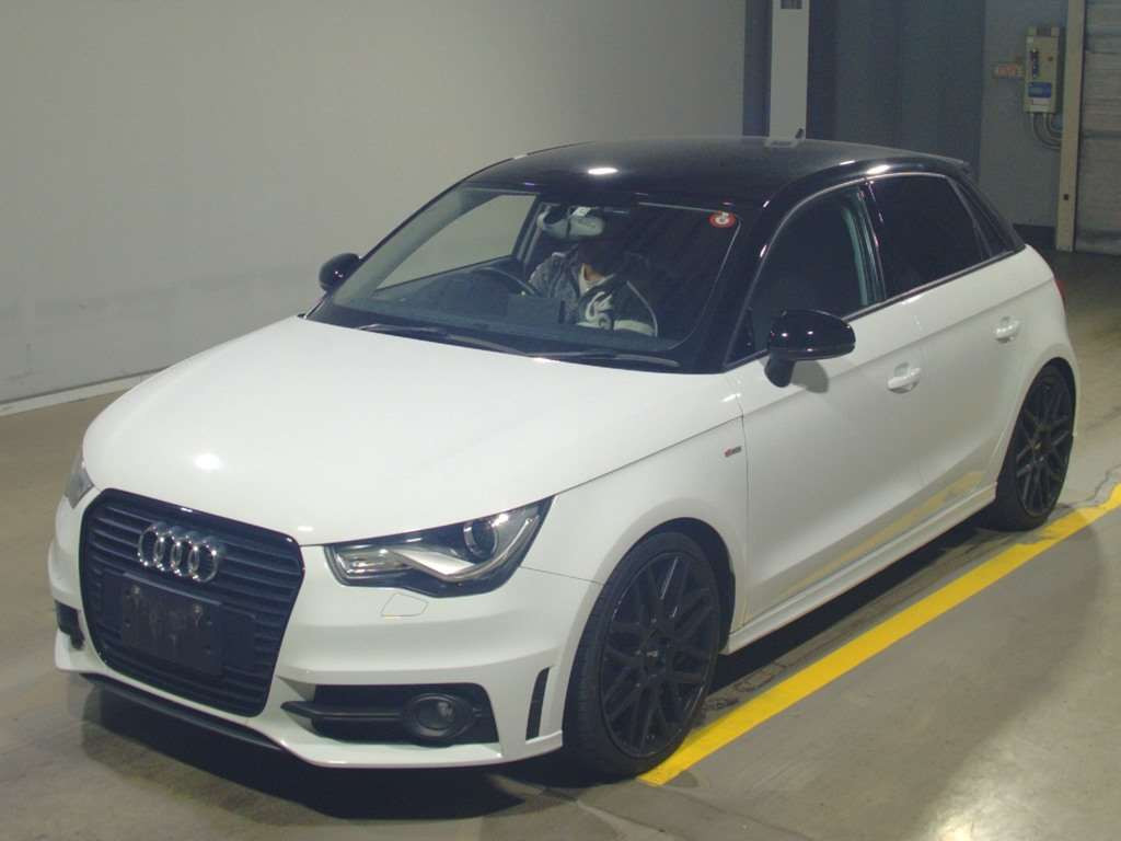 2013 Audi A1 Sportback 8XCAX[0]